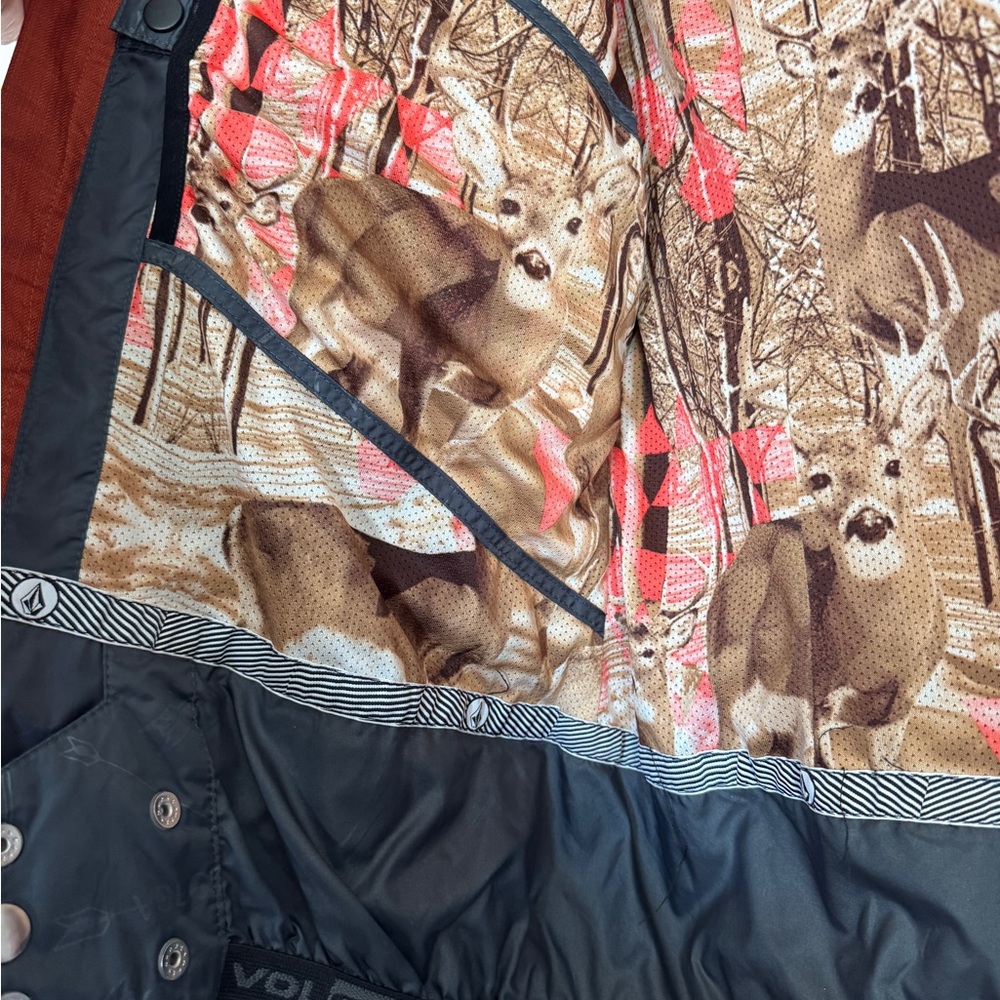 Women’s Volcom Rust Jacket - Picture 6 of 12